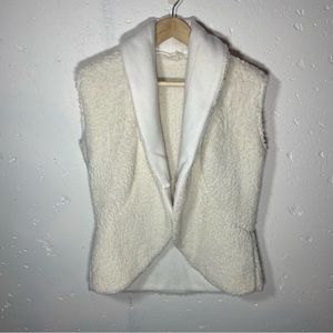 Women’s Sherpa vest